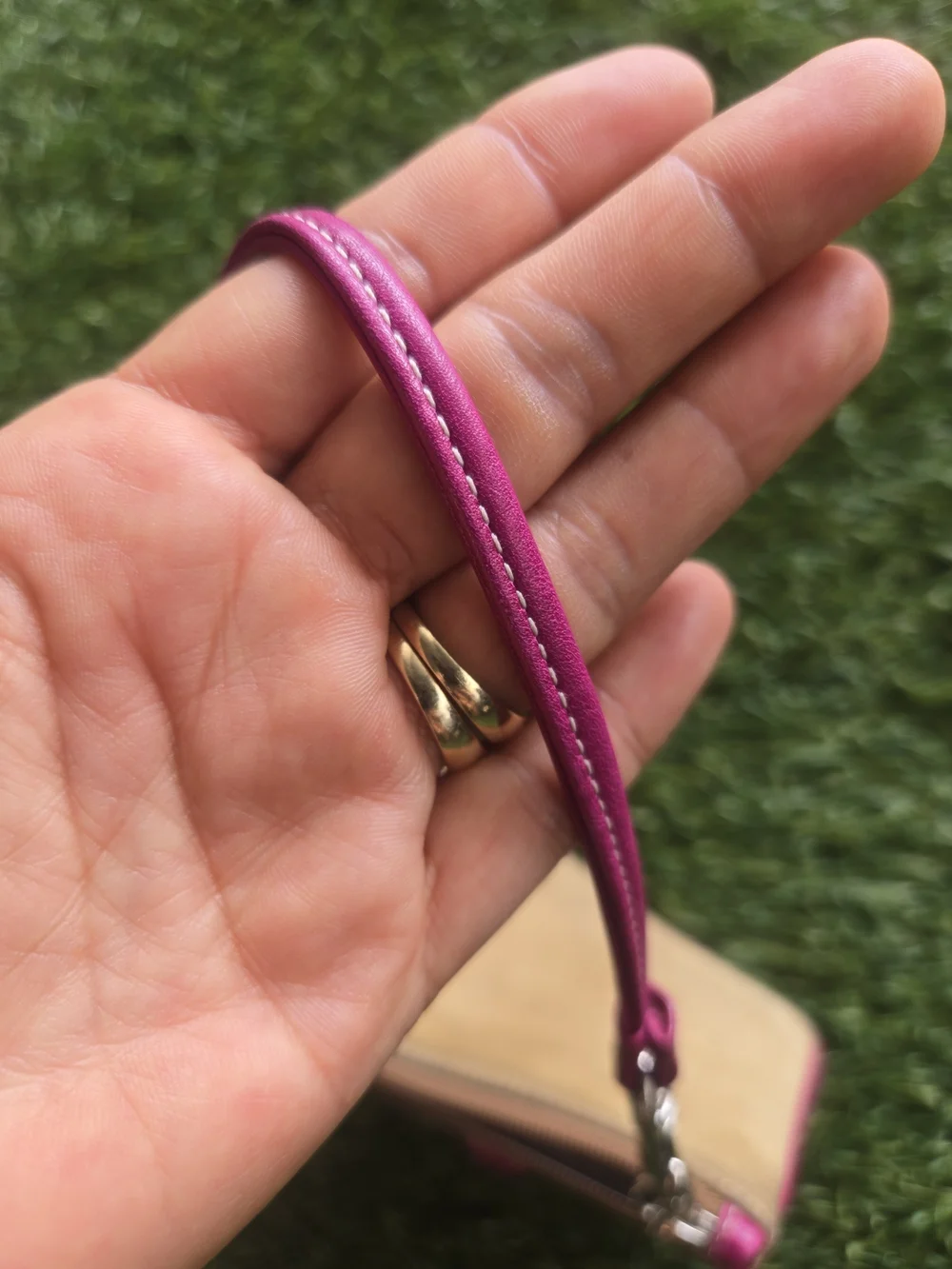 Coach wristlet tan